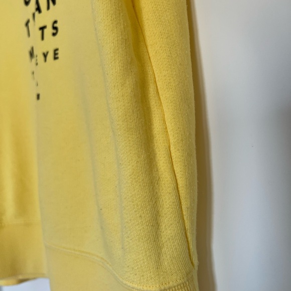 2/$25💙Uniqlo Despicable Me Cotton Sweater/shirt Kids (UT11-12) - Picture 4 of 6